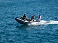 183 TOULON ET SA RADE (68)